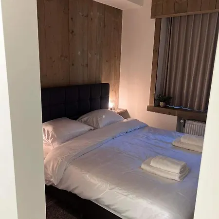 Pensión Mooie In Centrum Met Badkamer